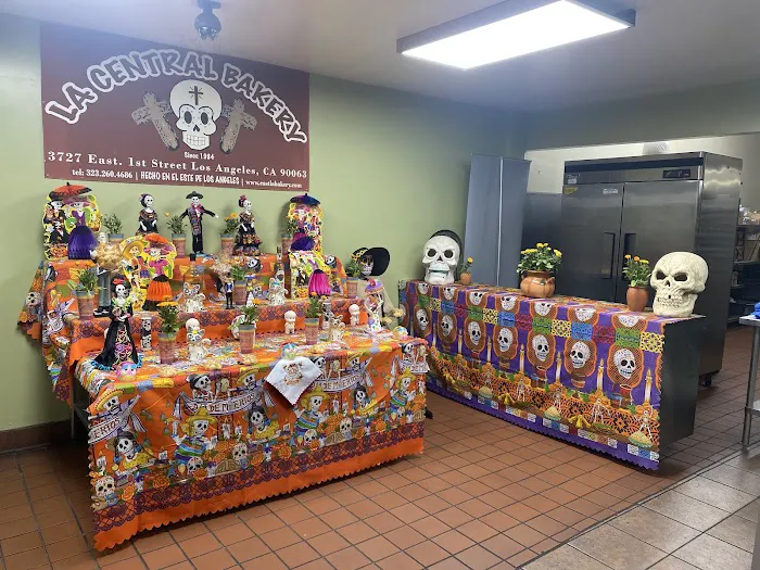 La Central Bakery Restaurant Picture 4