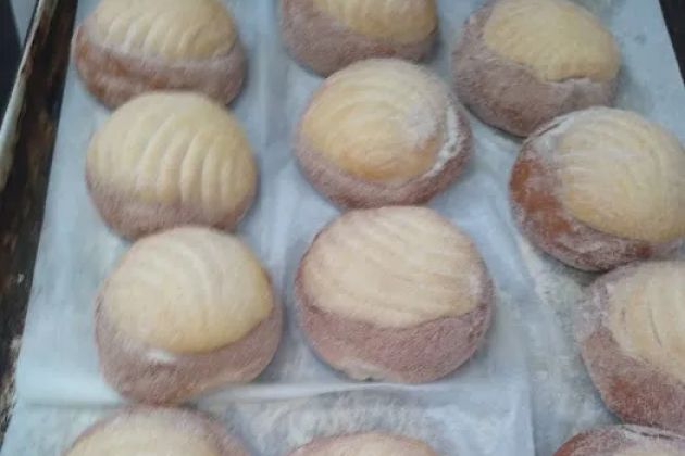 Lily's Cakes Bakery