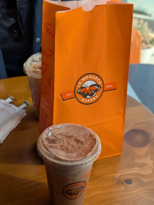 La Monarca Bakery & Cafe Picture 10
