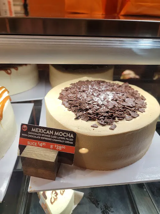 La Monarca Bakery & Cafe Picture 2