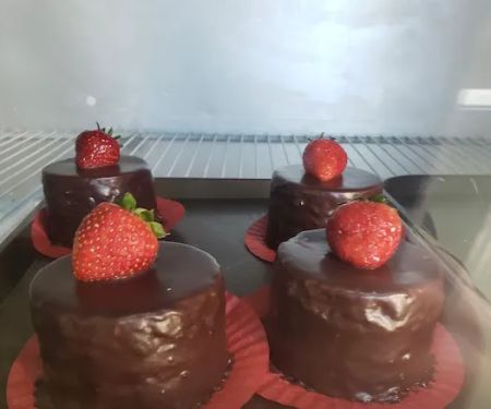 Bares Bakery