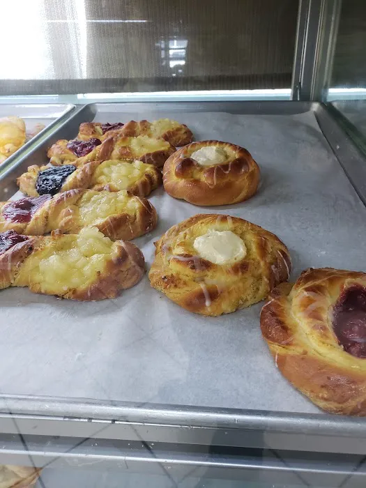 Bares Bakery Picture 8