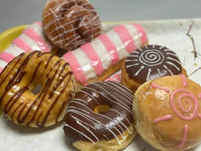 Sunshine Donuts & Water Picture 1