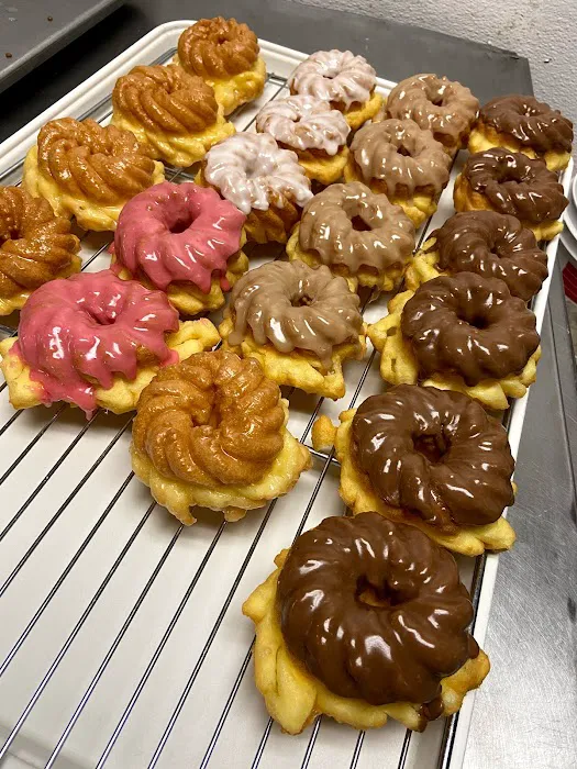 Sunshine Donuts & Water Picture 7