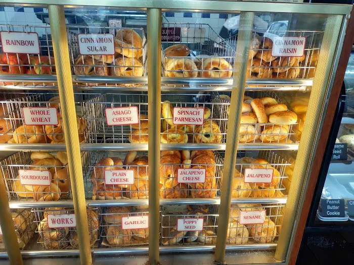 Fifth Avenue Bagelry Picture 6
