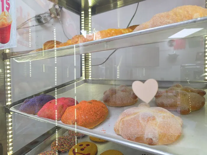 El Gallo Giro Bakery - Artimex Picture 6