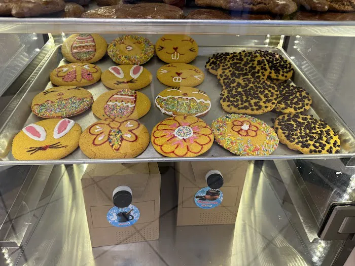 El Gallo Giro Bakery - Artimex Picture 1