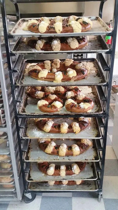 Del Campo Bakery Picture 9