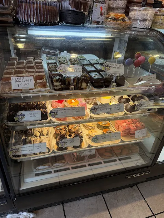 Pink Orchid Bakery Picture 8