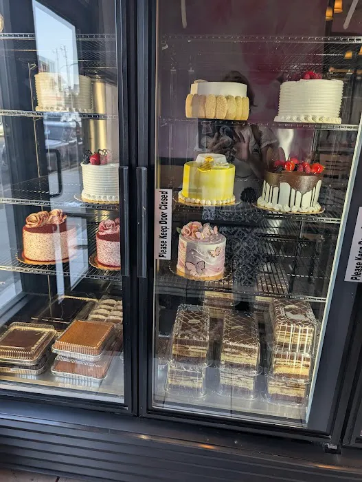 Pink Orchid Bakery Picture 5