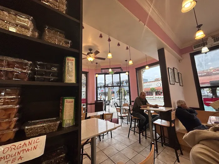Pink Orchid Bakery Picture 10
