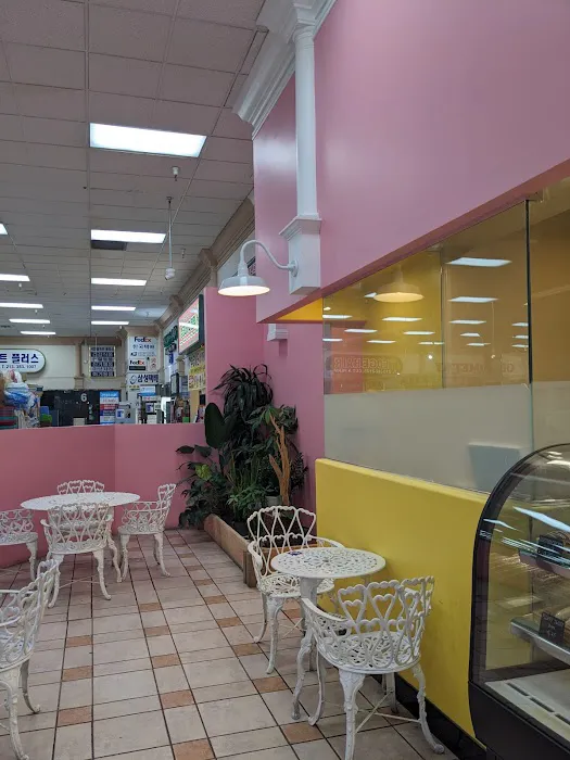 Flour Premium Doughnut Picture 7
