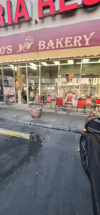 Huicho's Bakery Picture 8