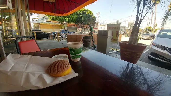 Huicho's Bakery Picture 9