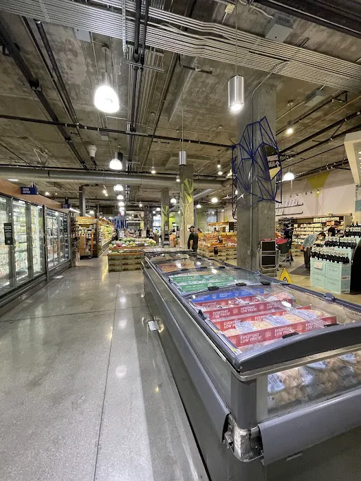 Whole Foods Bakery Picture 9