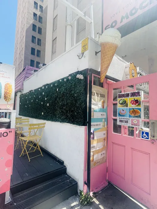 SOMOCHI DTLA Picture 3
