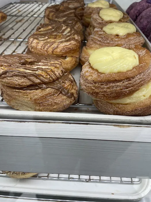 SK Donut&Croissant Picture 3