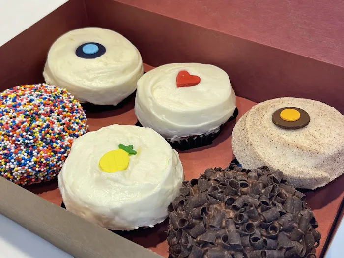 Sprinkles The Grove Picture 6