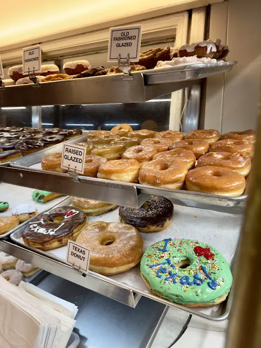 Bob's Coffee & Doughnuts Picture 10