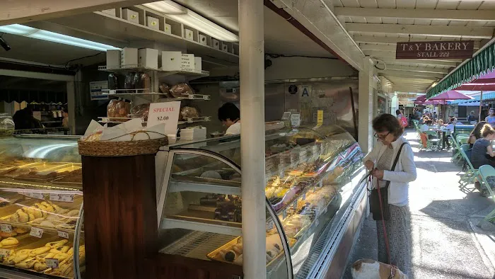 T&Y Bakery Picture 3