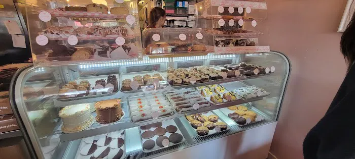 Erin McKenna's Bakery LA Picture 7