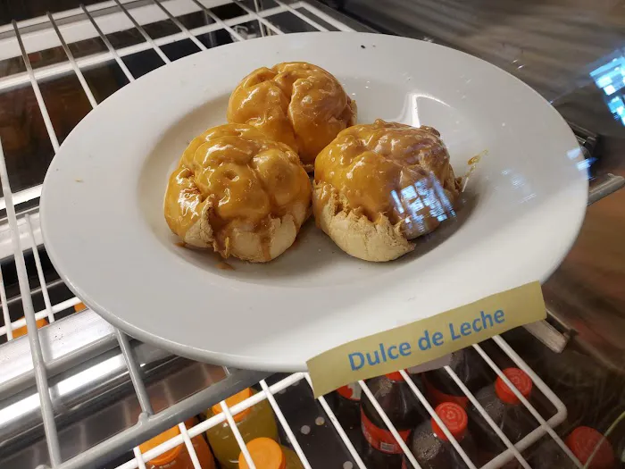 Beard Papa's Little Tokyo Picture 7