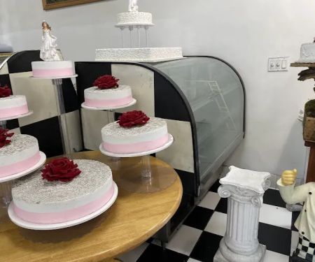 Gourmet LA Bakery