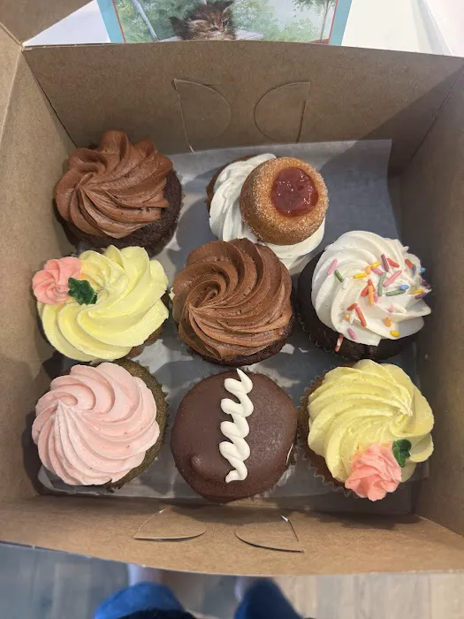 Cake Girl Picture 1