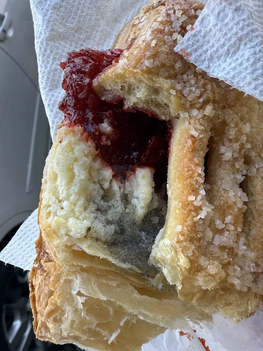El Pavo Bakery Picture 8