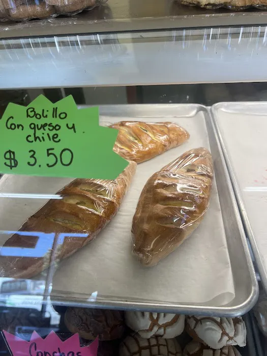 La Mexicana Bakery Picture 3