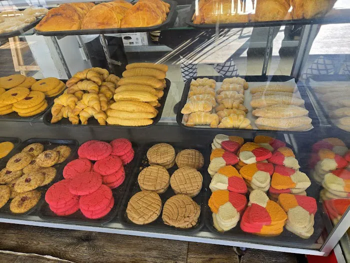 Duran's Bakery Picture 10