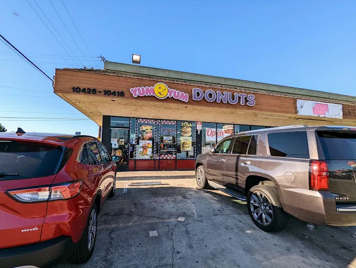 Yum Yum Donuts Picture 7