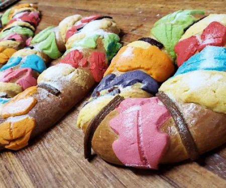 El Gallo Bakery