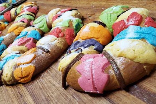 El Gallo Bakery