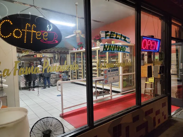 La Fama Bakery Picture 3