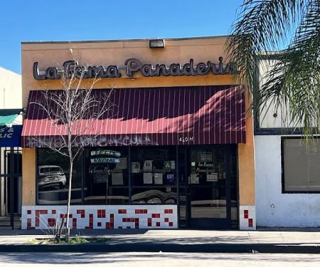 La Fama Bakery