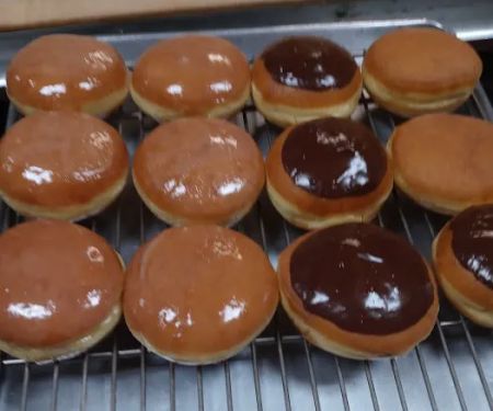 H & H Donuts