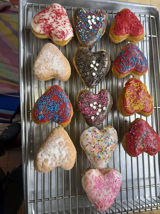 H & H Donuts Picture 4