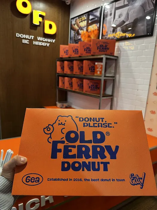 Old Ferry Donut Picture 3