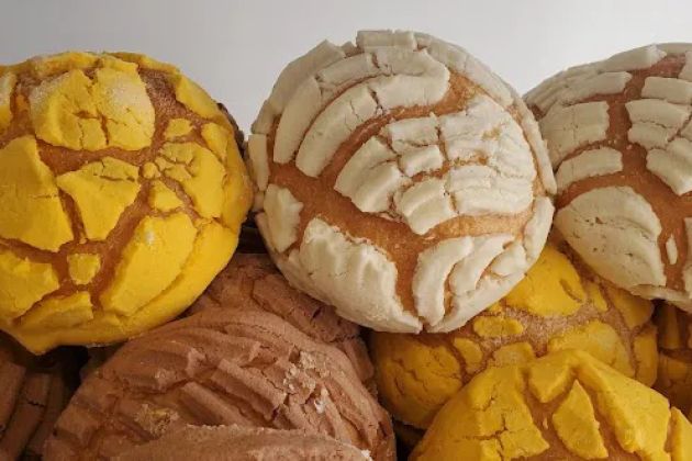 MAX'S BAKED GOODS Panaderia
