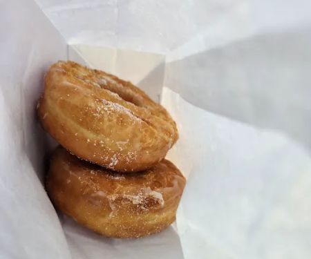 Baker's Dozen Donuts