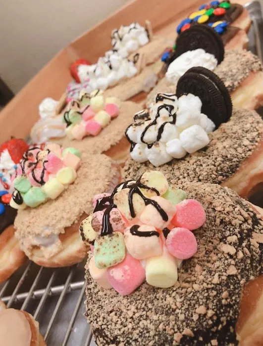 Dey's Donuts & Croissant Picture 8