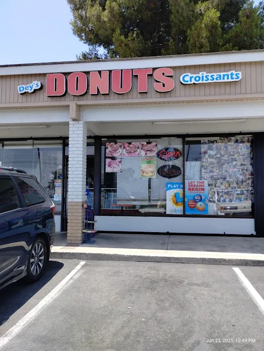 Dey's Donuts & Croissant Picture 10