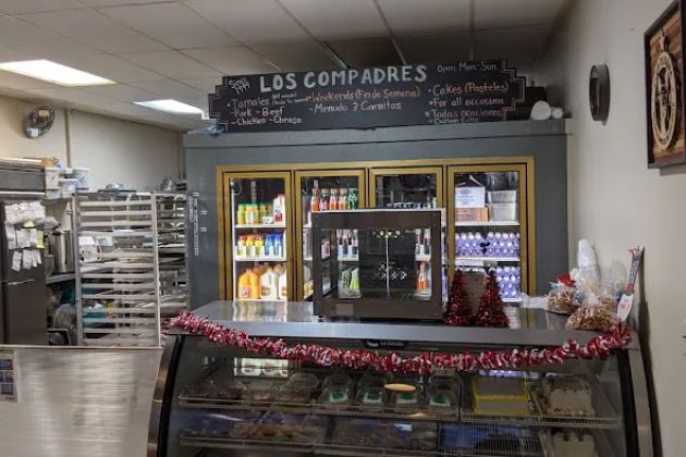 Los Compadres Bakery