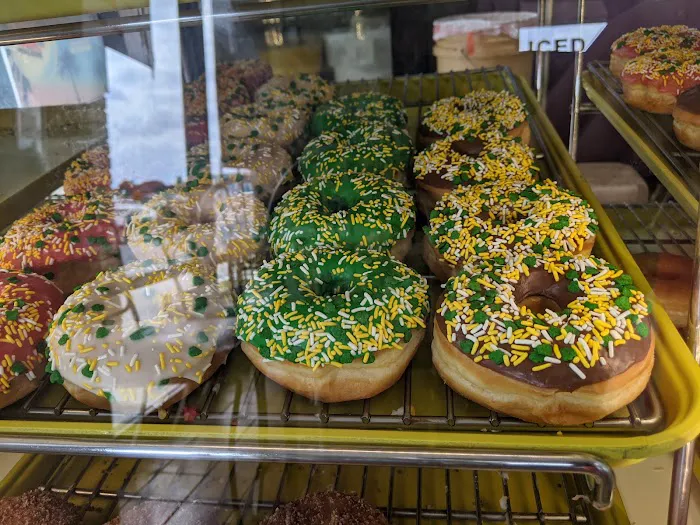 Mother Made Donuts Picture 7