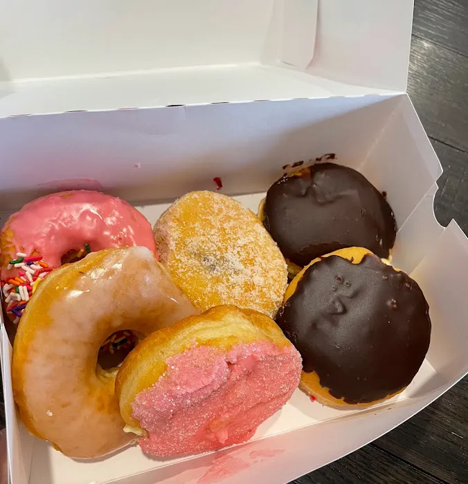 Cloud 9 Donuts Picture 5