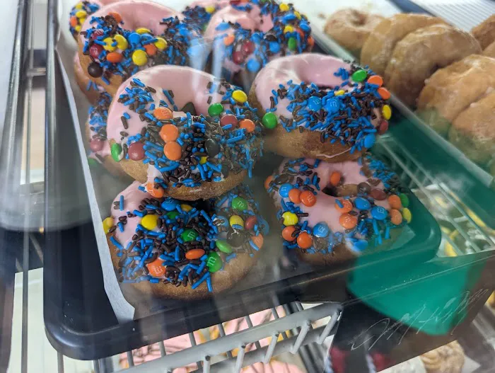 Cloud 9 Donuts Picture 1