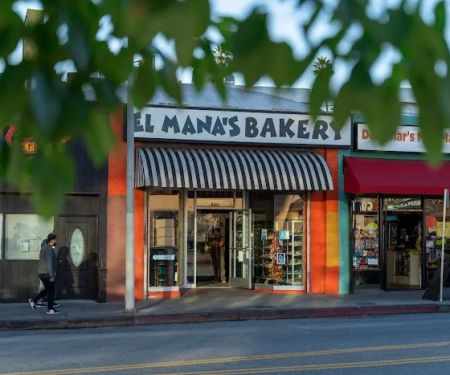 El Mana's Bakery