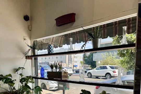 CALENDA CAFE