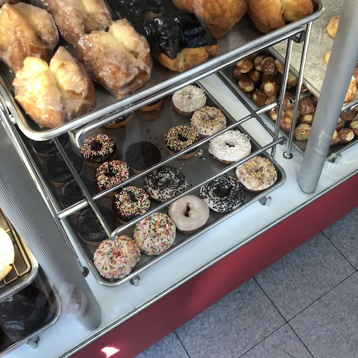 Donut King Picture 7